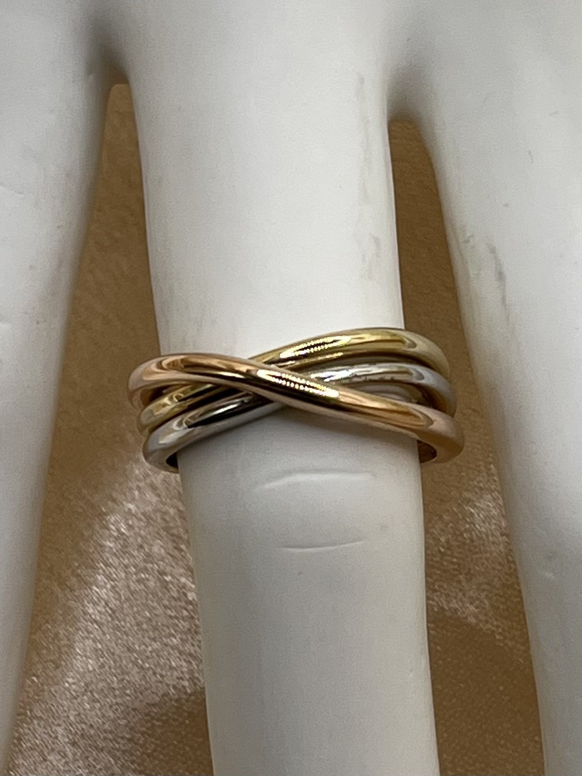 14K Intertwined Yellow, White, Rose Gold Ring - 3.8 g