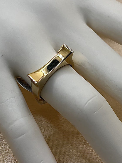 14K Yellow Gold Ring - 2.0 g