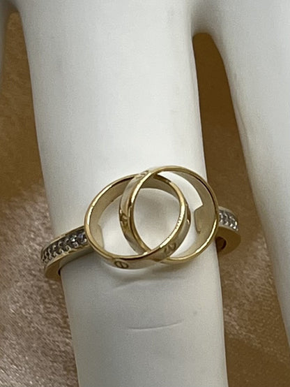 14K Yellow Gold Promise Ring with Zirconia Stones - 2.5 g