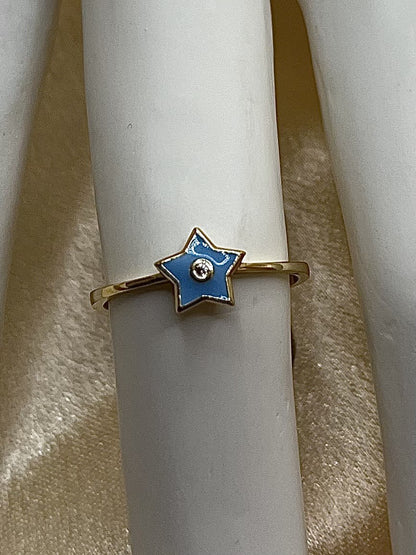 14K Gold Ring with Blue Star - 1.4 g