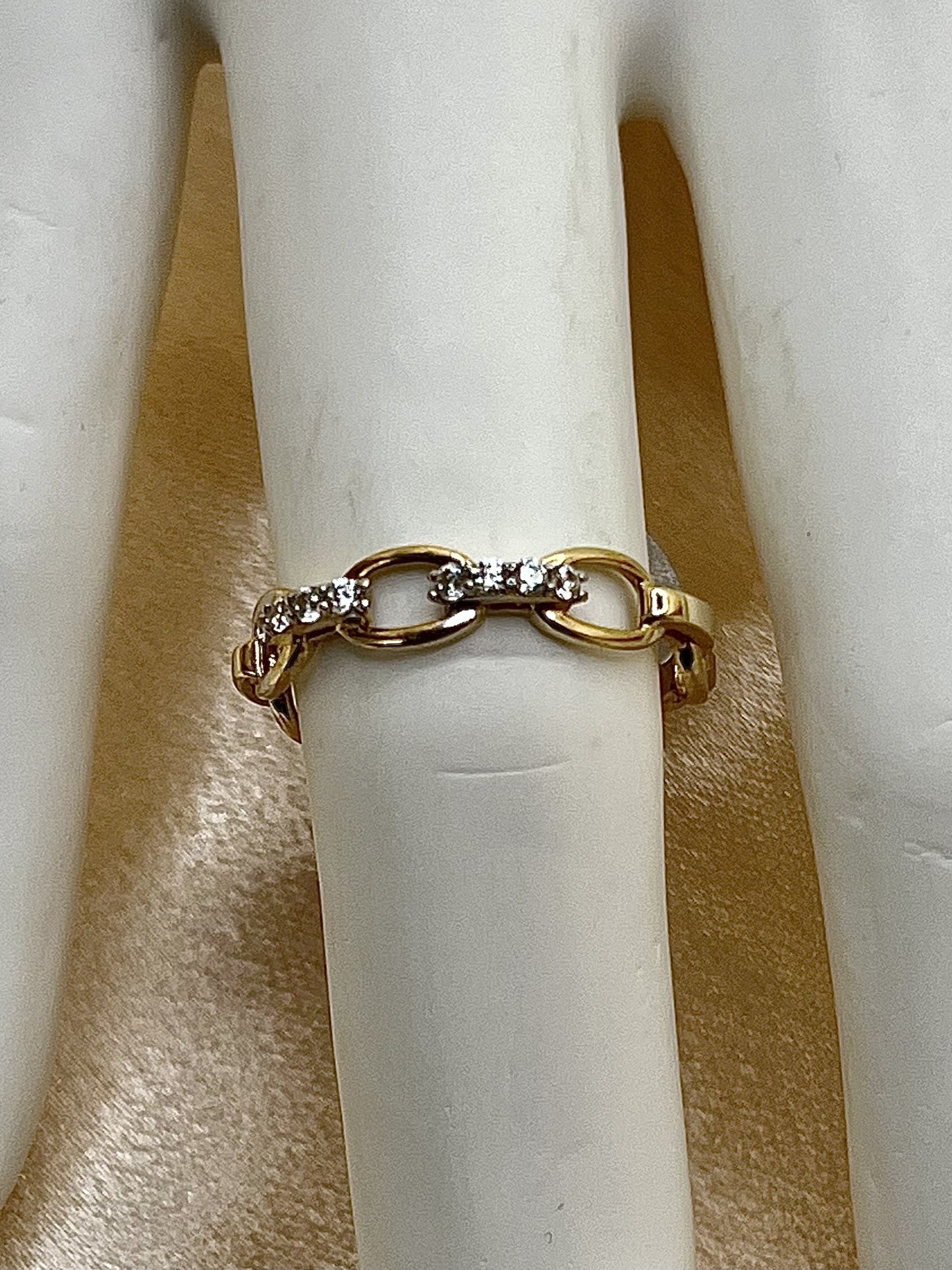 14K Yellow Gold Ring with White Zirconia Stones- 1.8 g