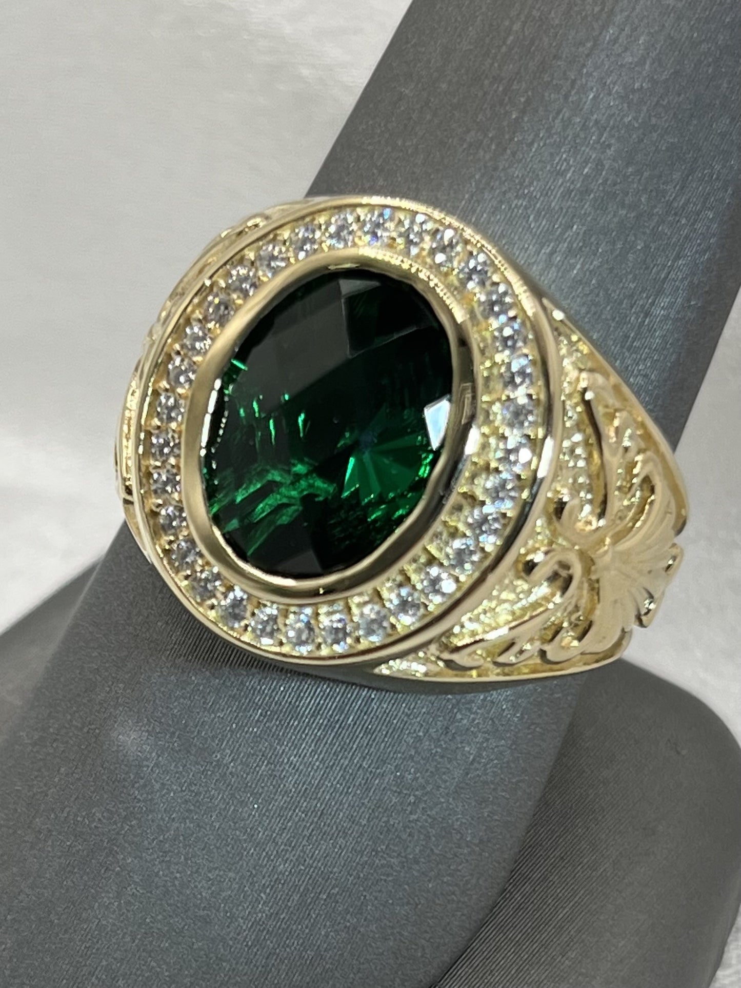 14K Gold Men's Ring with Green Zirconia Stone