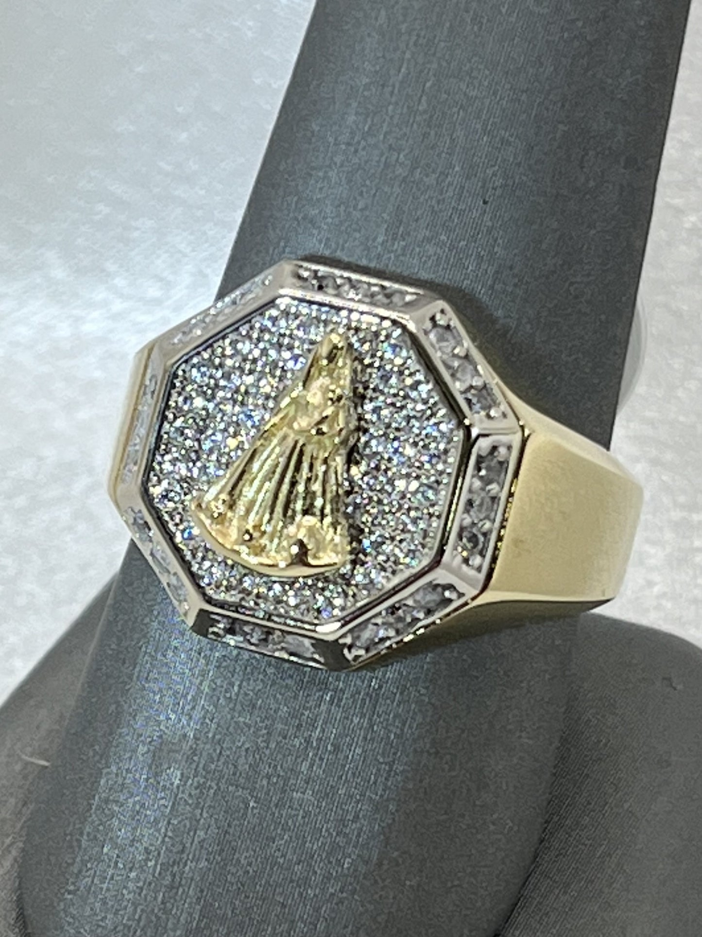 14K Gold Mary Ring with White Zirconia Stones